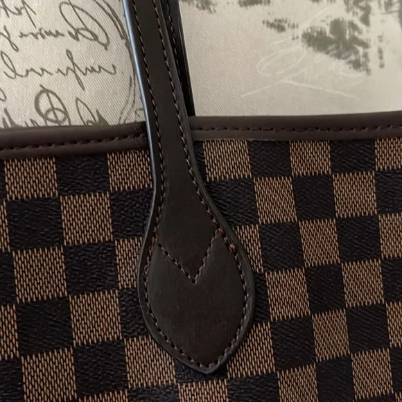 Beautiful Designer Inspired Brown Checkered Tote Bag 💼 - Picture 4 of 12